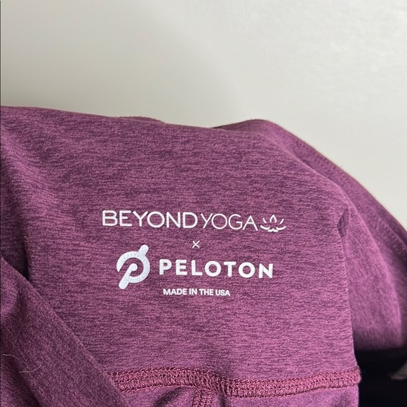 Beyond Yoga Peloton Purple Leggings Womens Large - Picture 7 of 9